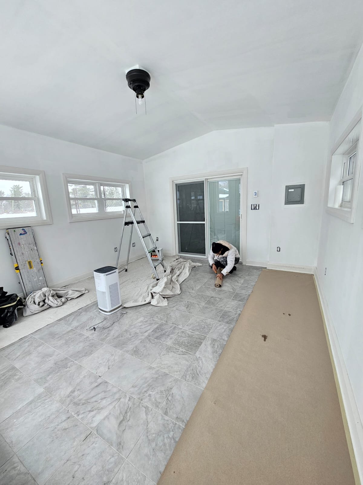 Newly painted white living room interior in Barrhaven, Ottawa